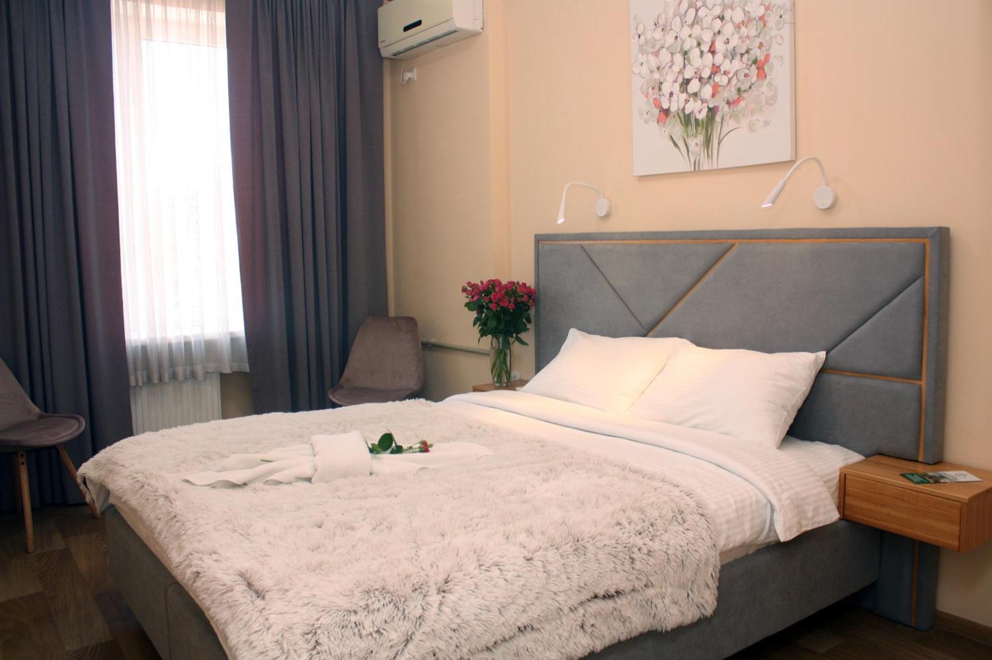 Centralny Hotel Krivoy Rog Εξωτερικό φωτογραφία