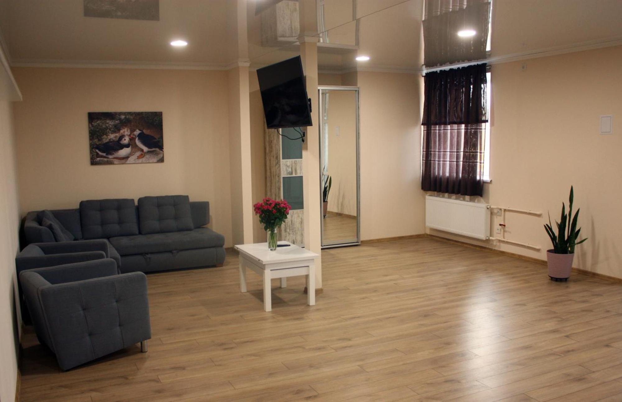 Centralny Hotel Krivoy Rog Εξωτερικό φωτογραφία